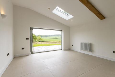 3 bedroom barn conversion for sale, Church Street North, Old Whittington, Chesterfield