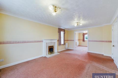 3 Orchard Close, Bridlington, YO16 6FN
