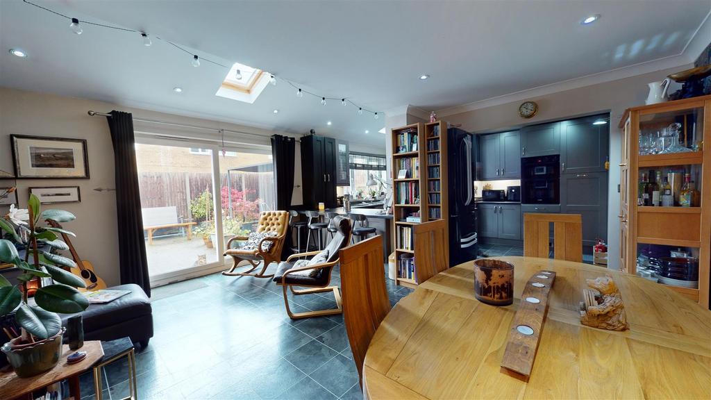 38-Mursley-Court-11022023 214133.jpg