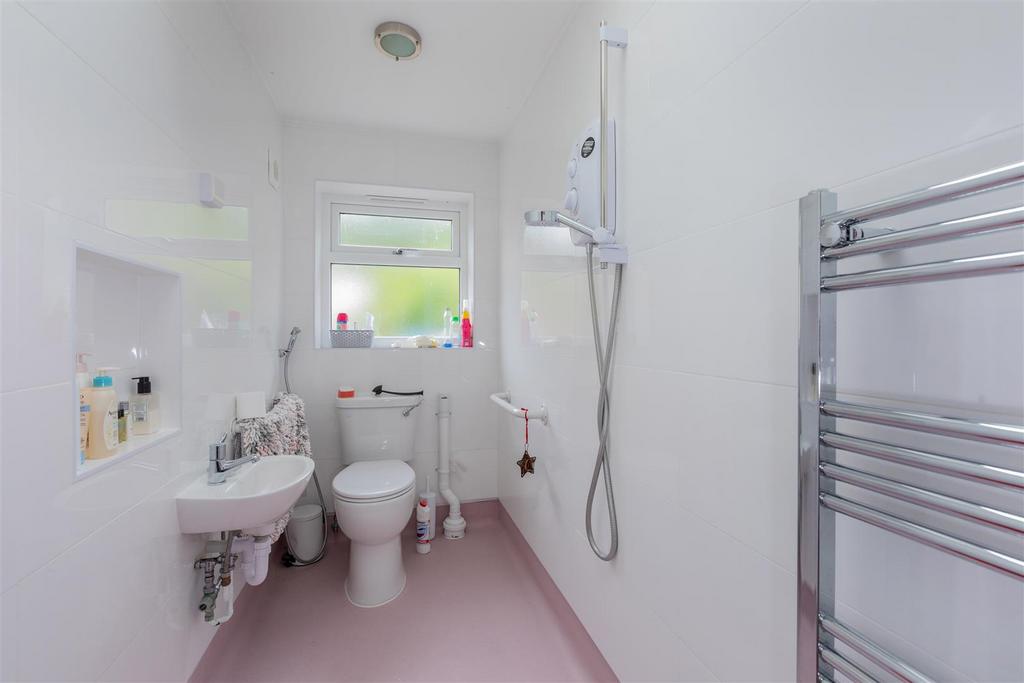 Clare Road, Maidenhead 3 bed semidetached house for sale £475,000