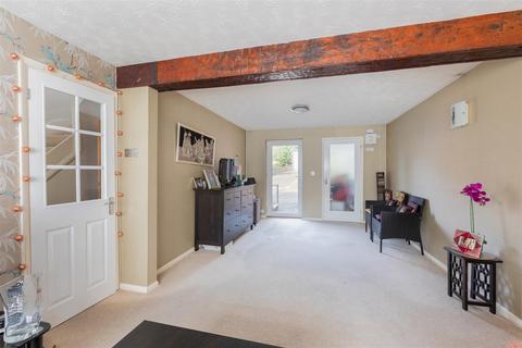 120 Clare Road, Maidenhead, SL6 4DH