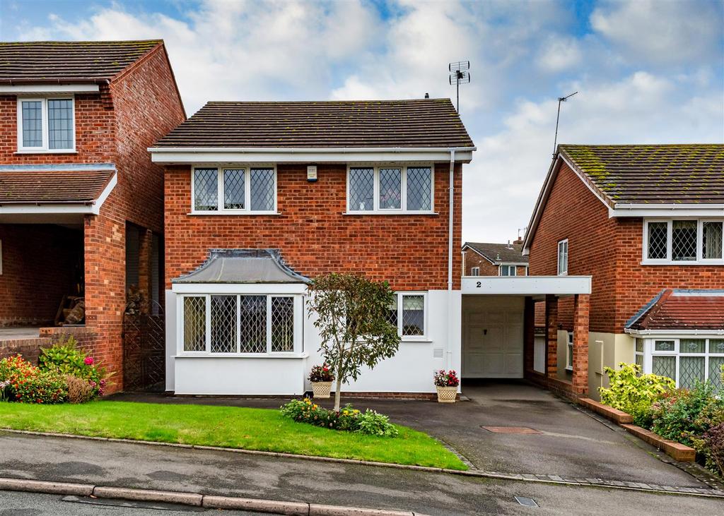 2 Woodthorne Close, Lower Gornal, Dudley 4 bed detached house for sale
