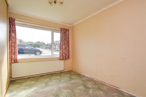 10 Gardeners Way, Wombourne, Wolverhampton, WV5 0BX