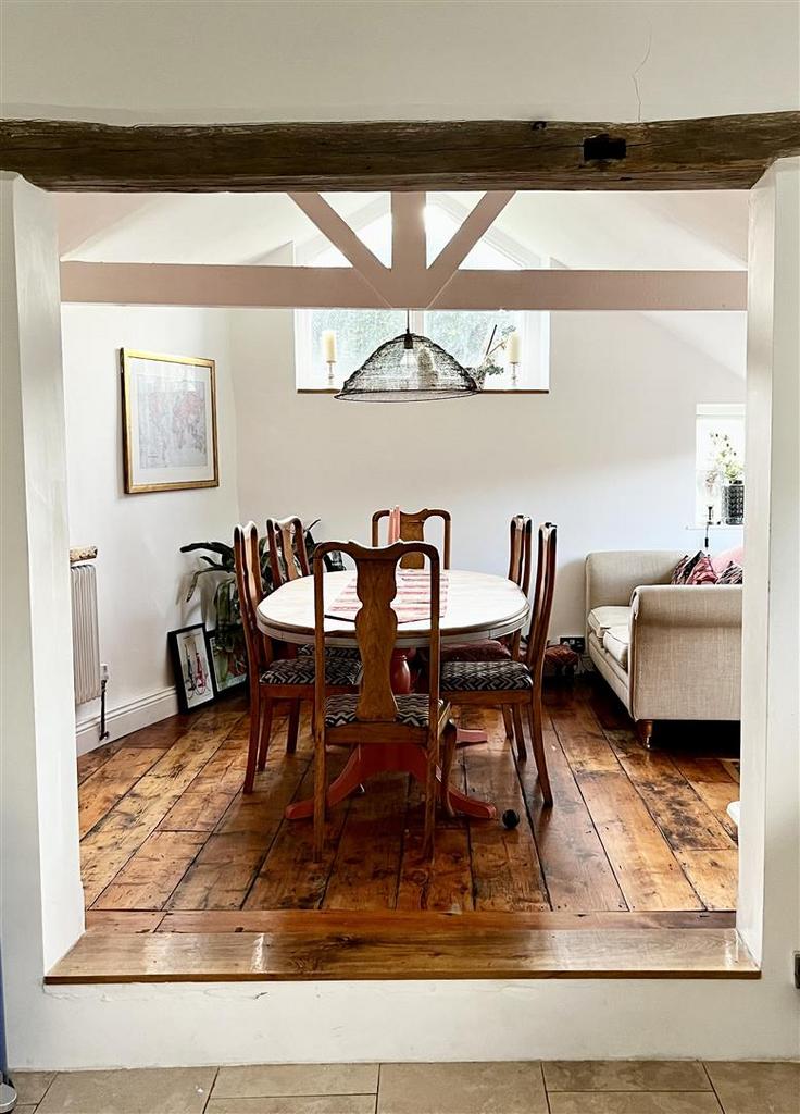 Rose Cottage Dining room.jpg