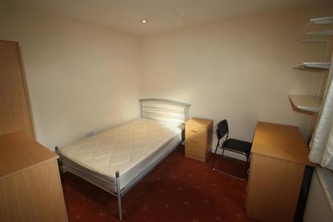 8 bedroom house to rent - Heeley Road, Birmingham