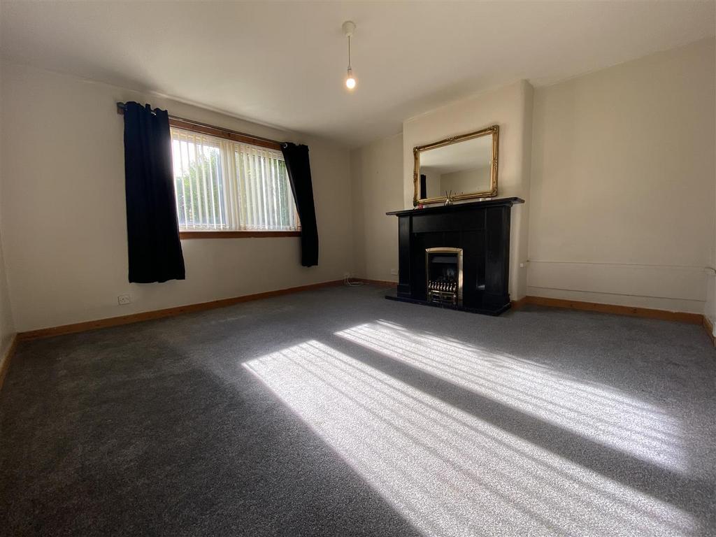 Dunsinane Drive, Perth 2 bed flat £650 pcm (£150 pw)