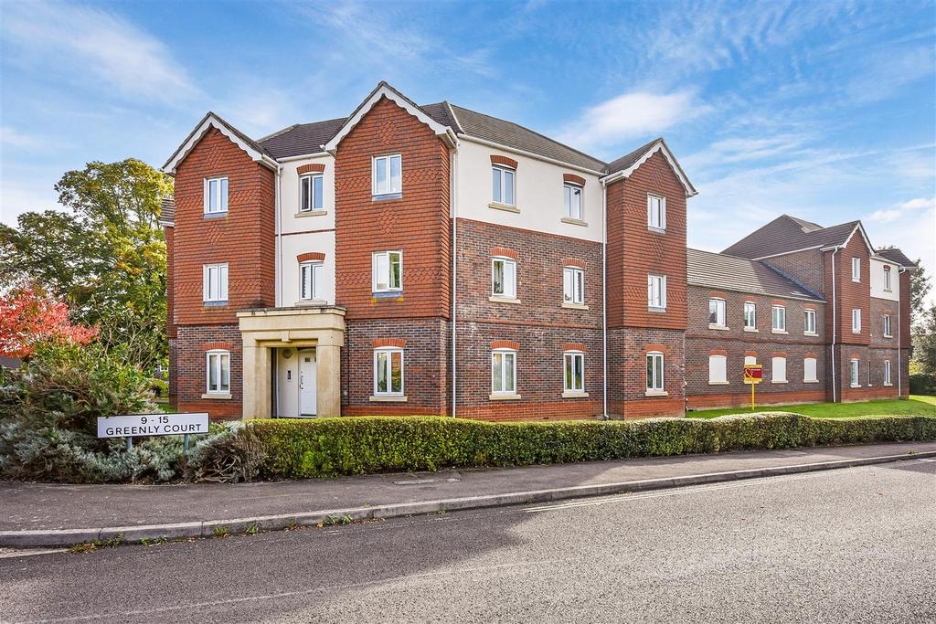 Denning Mead, Andover 2 bed flat for sale £180,000