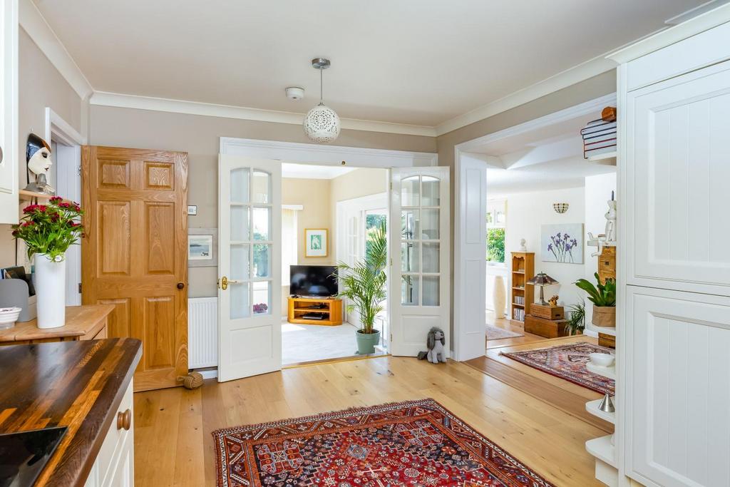 Ashdown Avenue 4.JPG