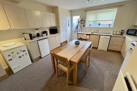 69 Bek Road, Newton Hall, Durham, DH1 5LG