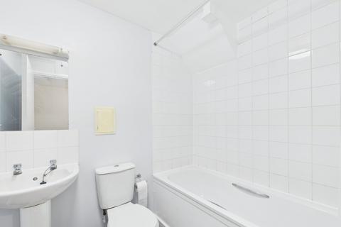 undefined, Page Road, Bedfont, Middlesex, TW14