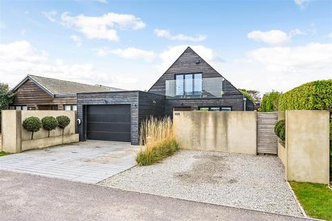 2 bedroom detached house for sale, Nab Walk, East Wittering, Chichester
