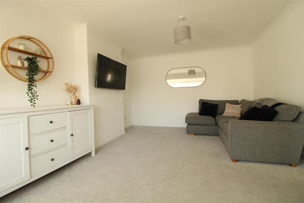 The Slade, Daventry 3 bed house for sale £350,000
