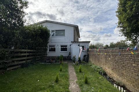 3 bedroom semi-detached house for sale, Aldykes, Hatfield