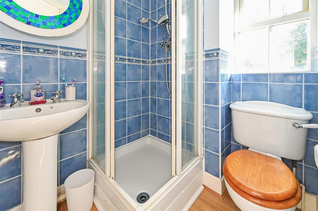 En Suite Shower Room