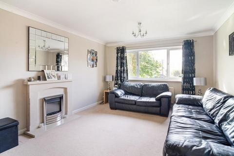 14 Dewey Close, Woodmancote, Cheltenham, GL52 9UF