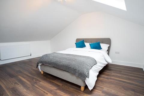 2 bedroom maisonette for sale - Duplex Maisonette, Crosby Road, West Bridgford, Nottingham
