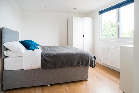 3 bedroom maisonette for sale, Duplex Maisonette, Trevelyan Road, West Bridgford, Nottingham NG2 5GY