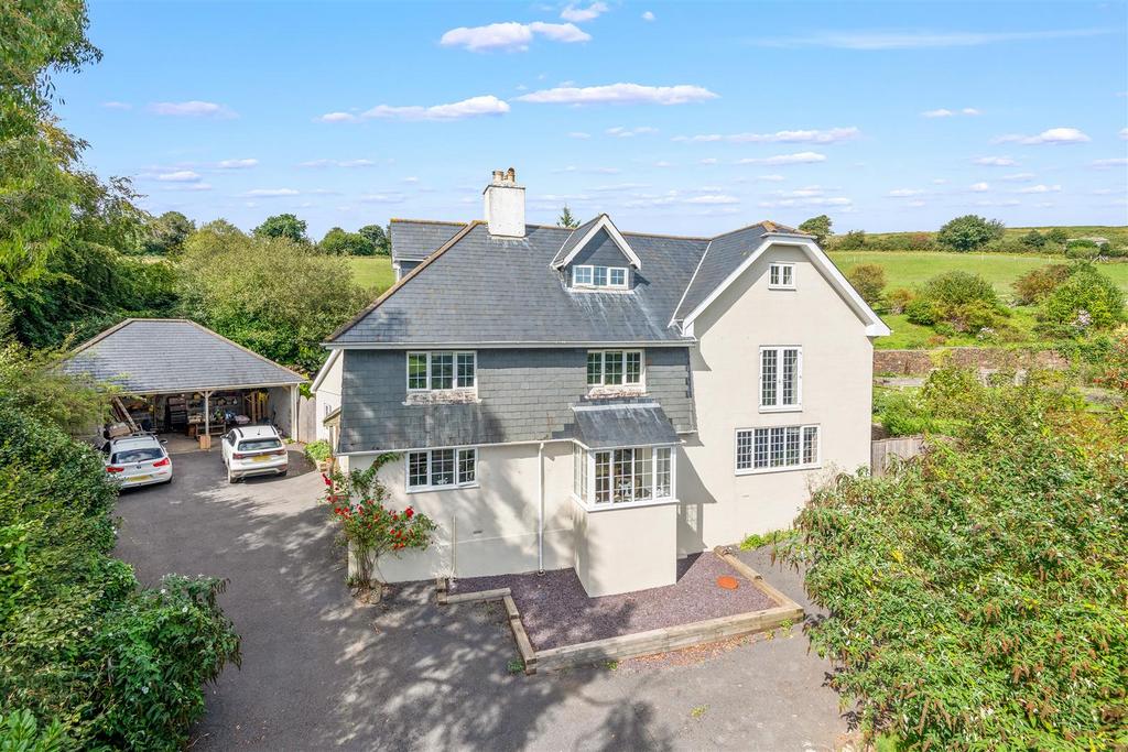 Haytor, Devon 6 bed detached house for sale £1,100,000