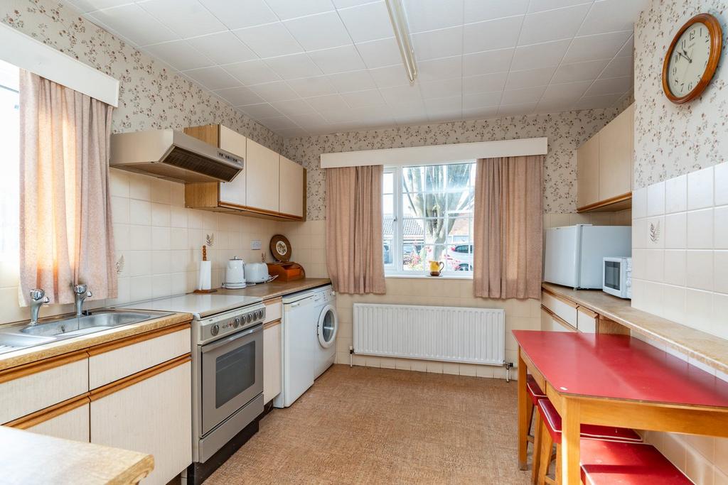 Winston Gardens, Boston, PE21 3 bed detached bungalow for sale £189,950