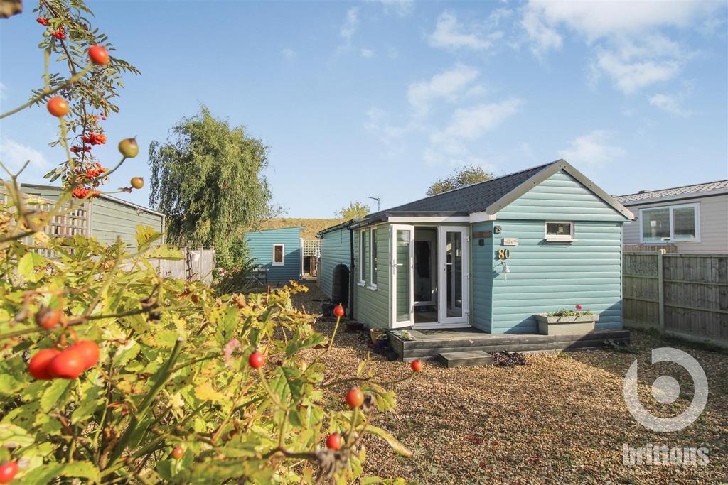 Shepherds Port Road, 2 bed character property for sale £