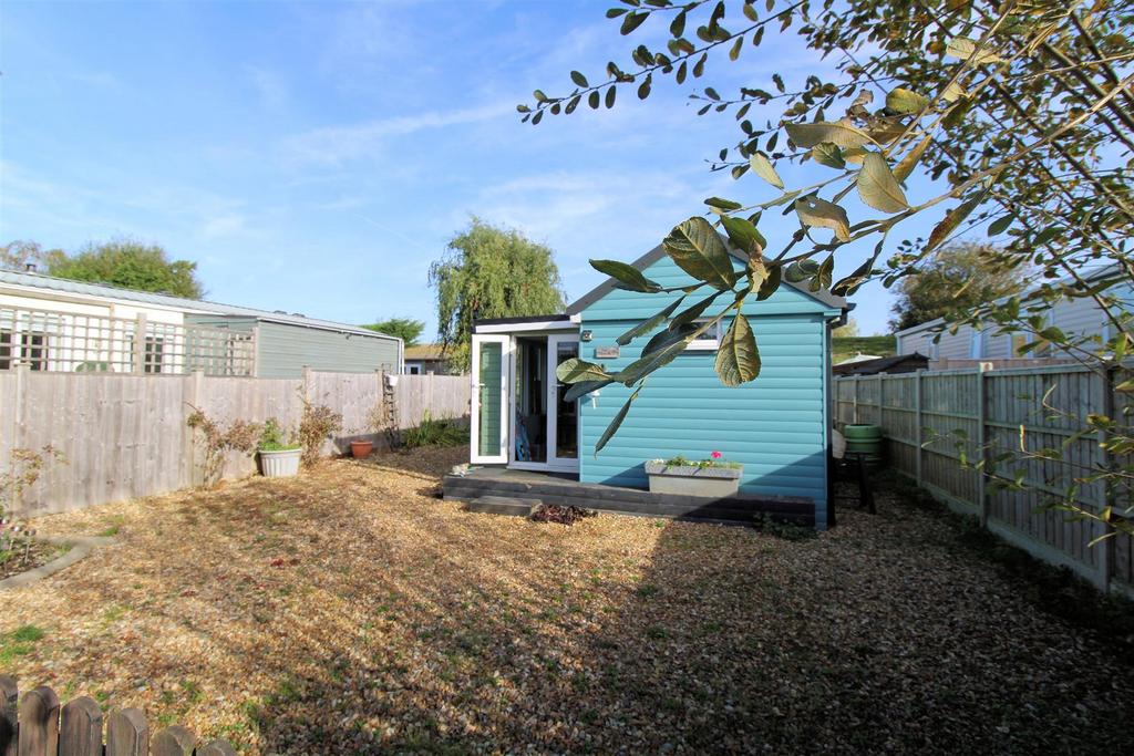 Shepherds Port Road, 2 bed character property for sale £