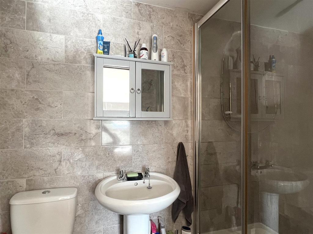 En Suite:
