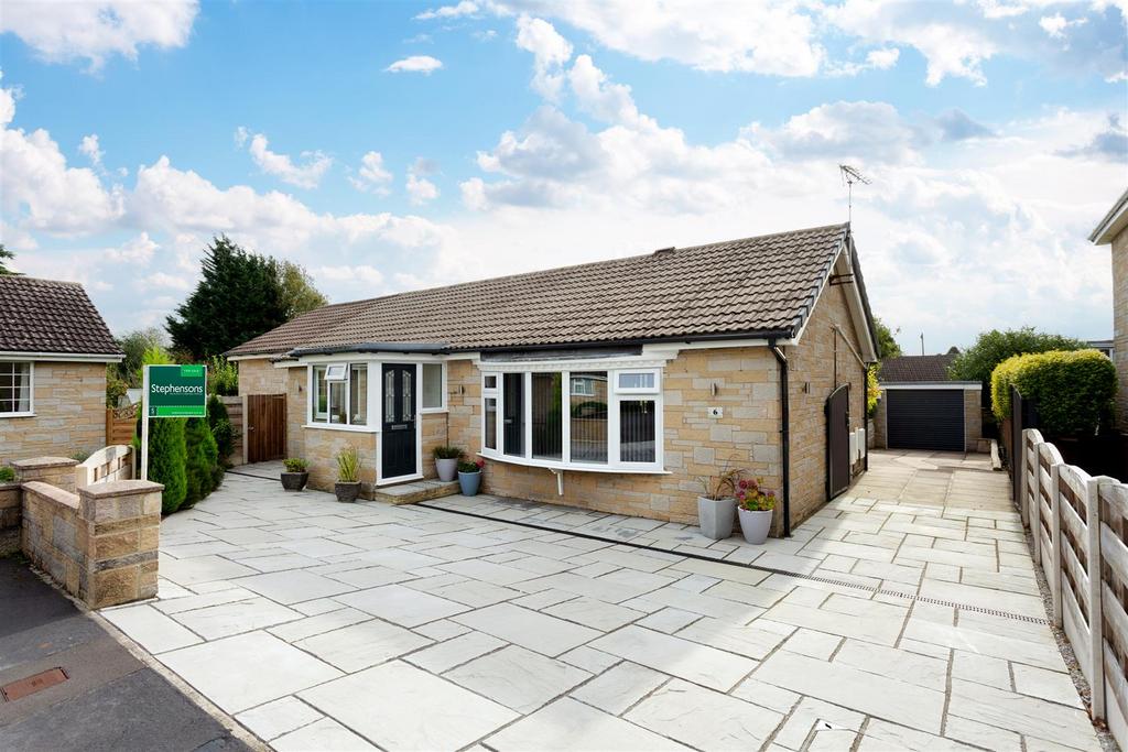 Rushwood Close, Haxby, York 3 bed detached bungalow for sale £490,000