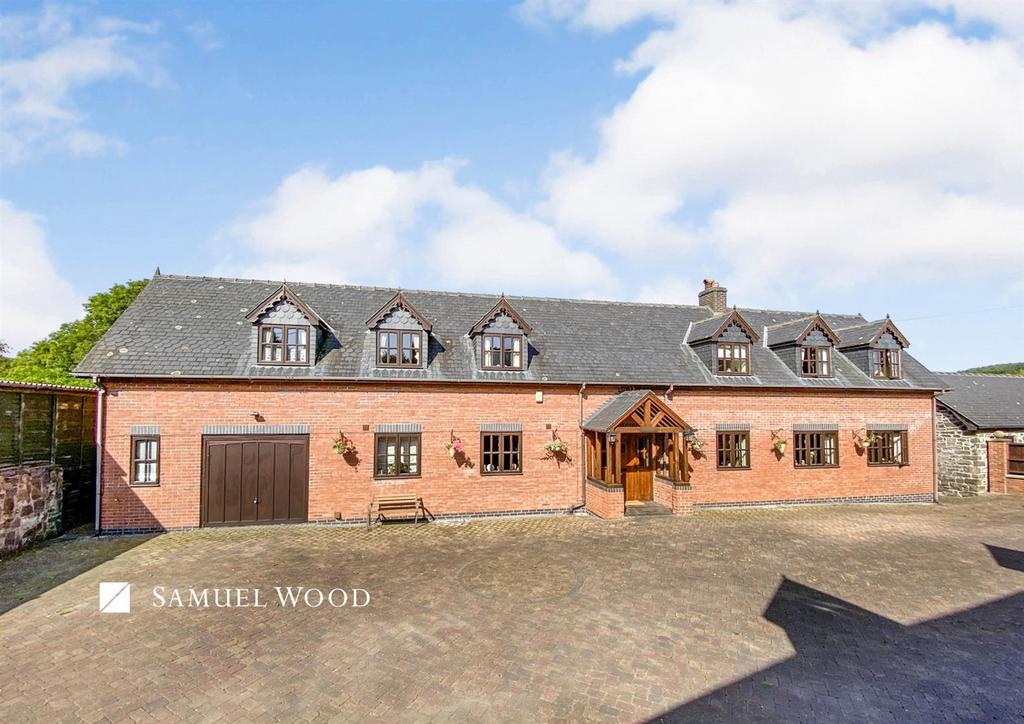 Llanidloes Road, Newtown 4 bed barn conversion £750,000