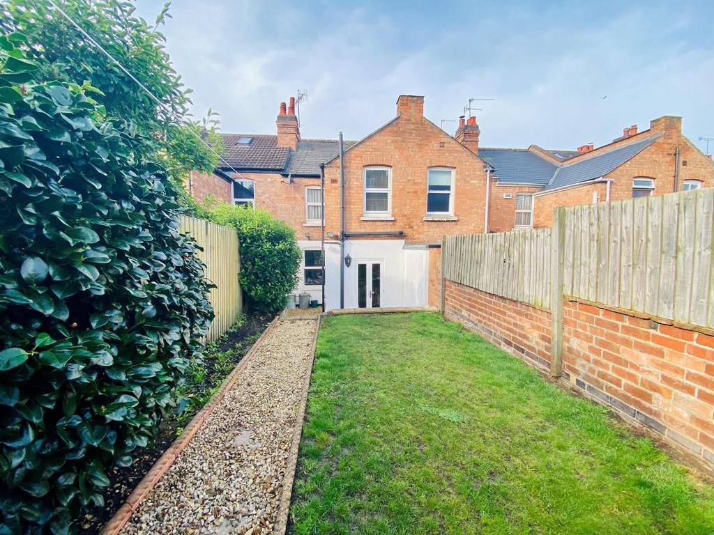 Edward Street, Warwick 2 bed terraced house for sale £325,000