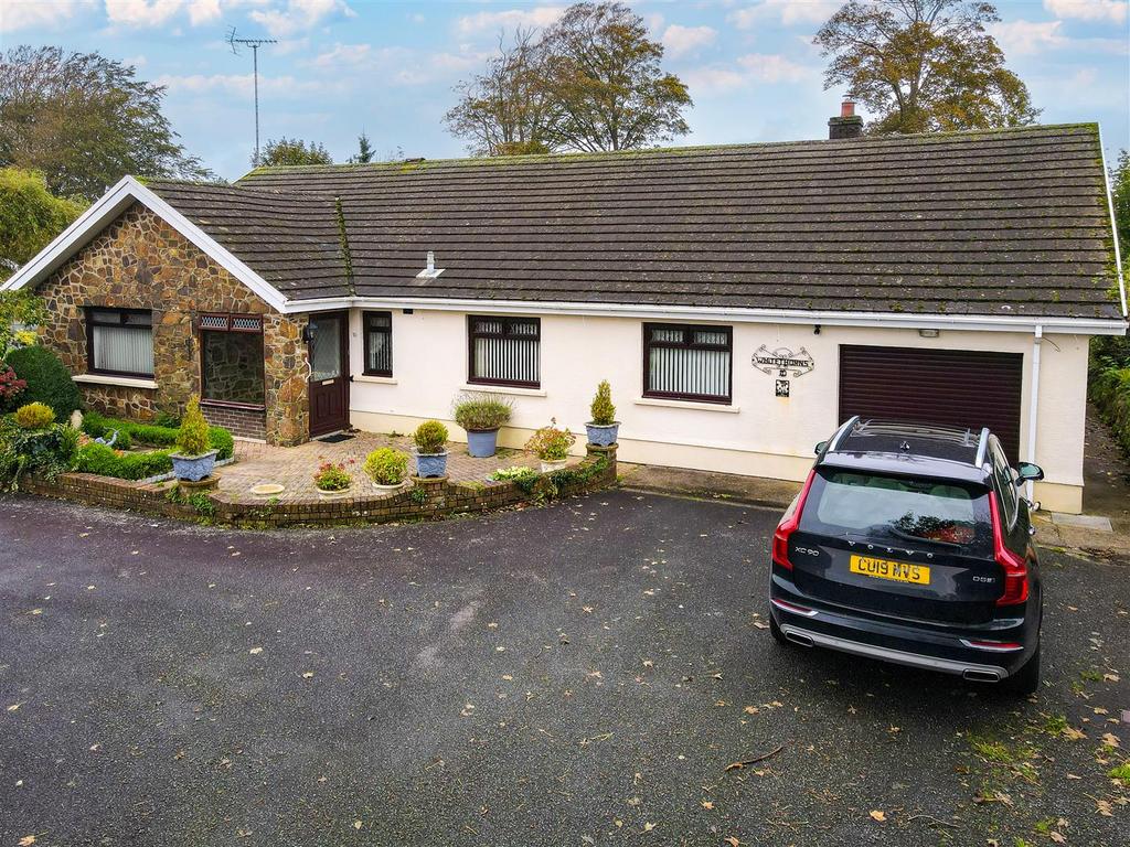 Whitethorns, 10 Ferry Way, Haverfordwest 3 bed bungalow for sale £340,000