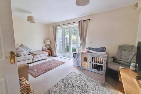 4 Swan Close, Spalding, PE11 2FN