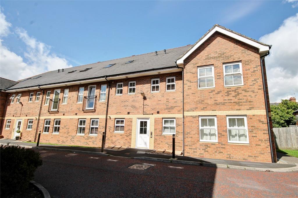 Sandringham Court, Chester Le Street, County Durham, DH3 2 bed flat for
