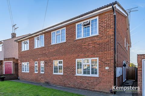 2 bedroom apartment for sale, Cherry Tree Close, Little Thurrock, Grays