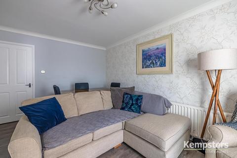 5 Cherry Tree Close, Grays, RM17 6JA