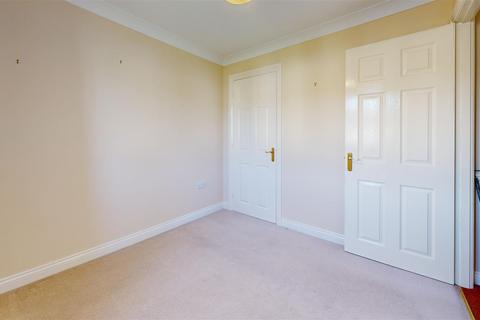 23 Fancys Close, Portland, DT5 2AJ