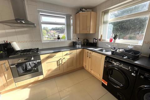 2 bedroom flat for sale, Butchers Lane, Halesowen