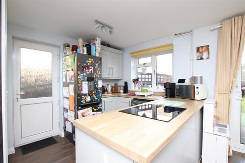 15 Sullivan Road, Exeter, EX2 5RA