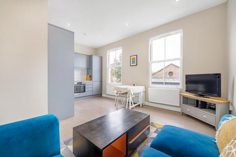 Flat B, 113 Railton Road, London, SE24 0LR
