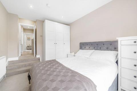 Flat B, 113 Railton Road, London, SE24 0LR