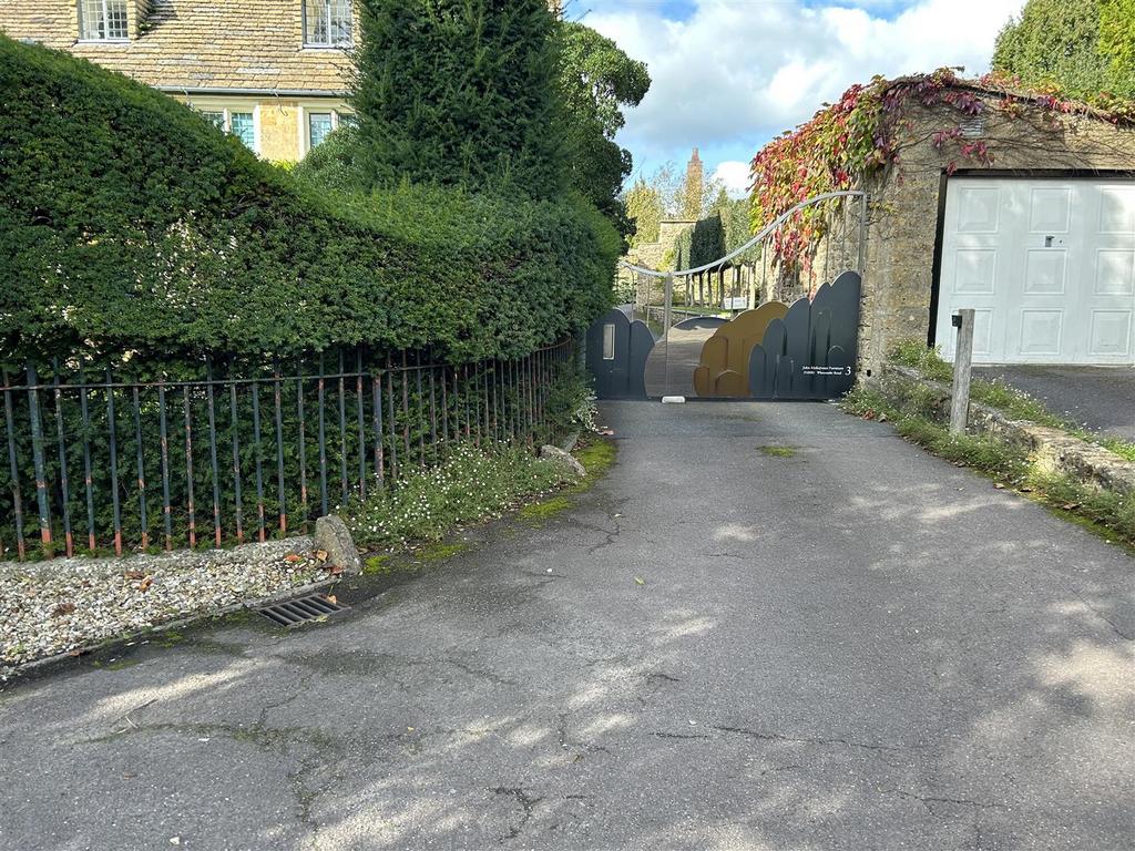 Img 9897.jpg