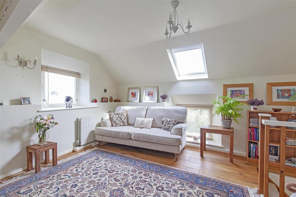Sitting Room-2.jpg