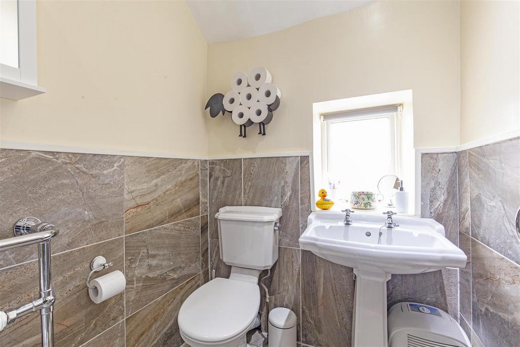 Shower Room-1.jpg