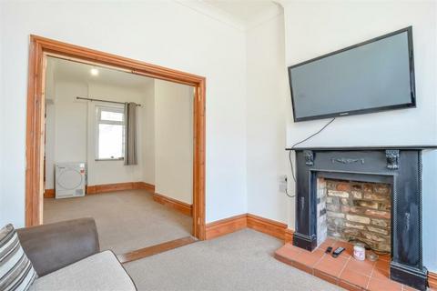 95 Barry Road, Barry, CF63 1BB