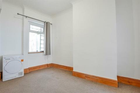 95 Barry Road, Barry, CF63 1BB