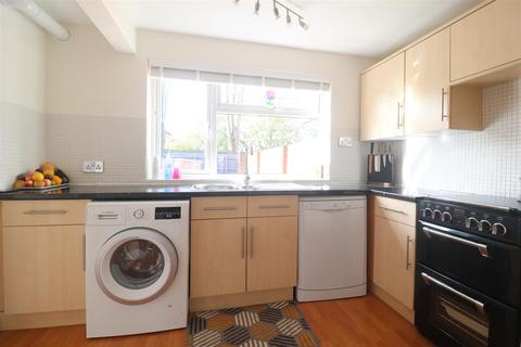 17 Shawbridge, Harlow, CM19 4NJ