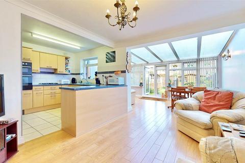71 Cecil Road, Romford, RM6 6LB
