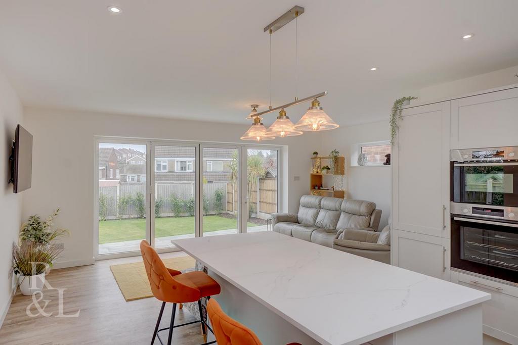 Beech Avenue (13).jpg