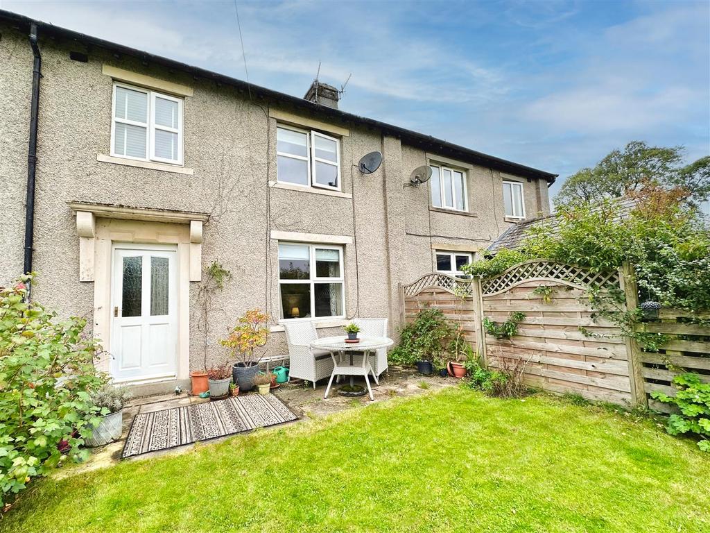 East View, Threshfield, Skipton 3 bed terraced house for sale £339,950