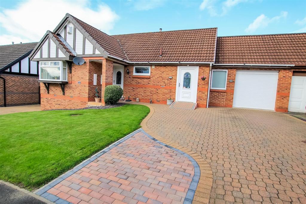 Malvern Way, Greenfields, Newton Aycliffe 3 bed detached bungalow for