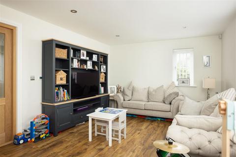 Builders House School Lane, Collingham, Wetherby, LS22 5BD